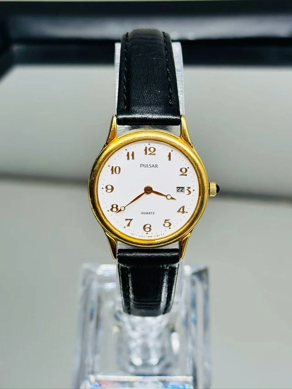 Vintage Pulsar Women’s Quartz Watch Gold Tone 25mm Date New Battery Runs